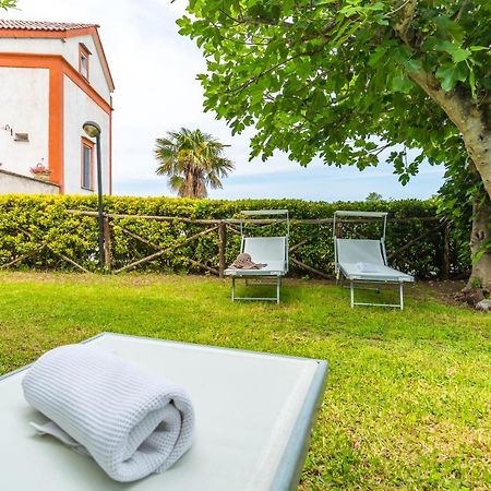 Ferienwohnung La Terrazza Sul Giardino Procida Exterior foto